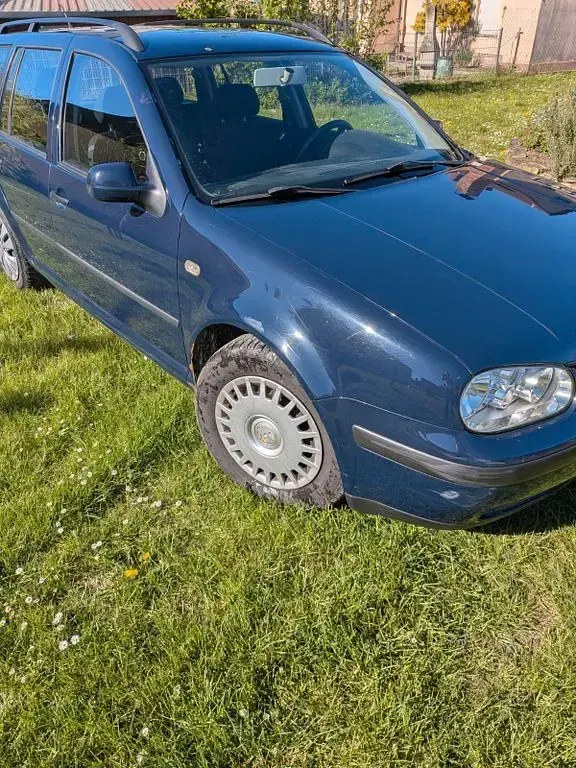 Gebraucht VW Golf IV 101 PS (74 kW) 1999 Blau Kombi