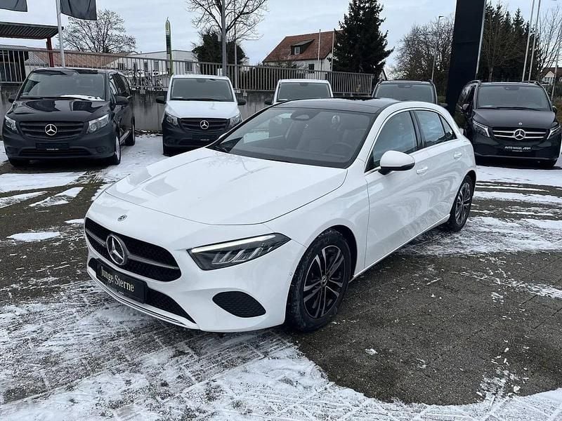 Gebraucht Mercedes A180 Progressive 136 PS (100 kW) 2024 Weiß Limousine