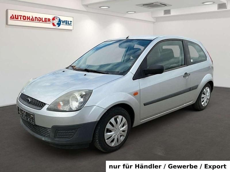 Gebraucht Ford Fiesta Ambiente 60 PS (44 kW) 2006 Silber Kleinwagen