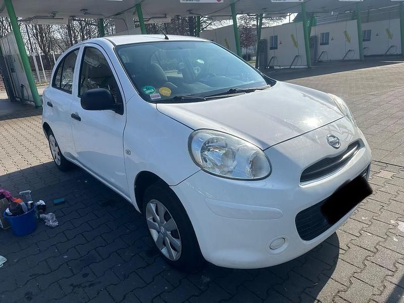 Gebraucht Nissan Micra 80 PS (58 kW) 2013 Weiß Kleinwagen
