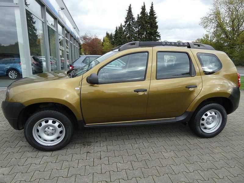 Grün Gebraucht 2016 Dacia Duster SUV | 8.990 € (Guter Preis) - Bild 1/4
