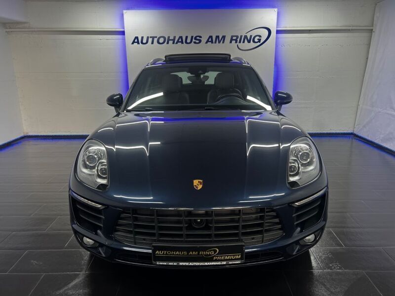 Blau Gebraucht 2014 Porsche Macan S SUV | 33.999 € (Fairer Preis) - Bild 1/4