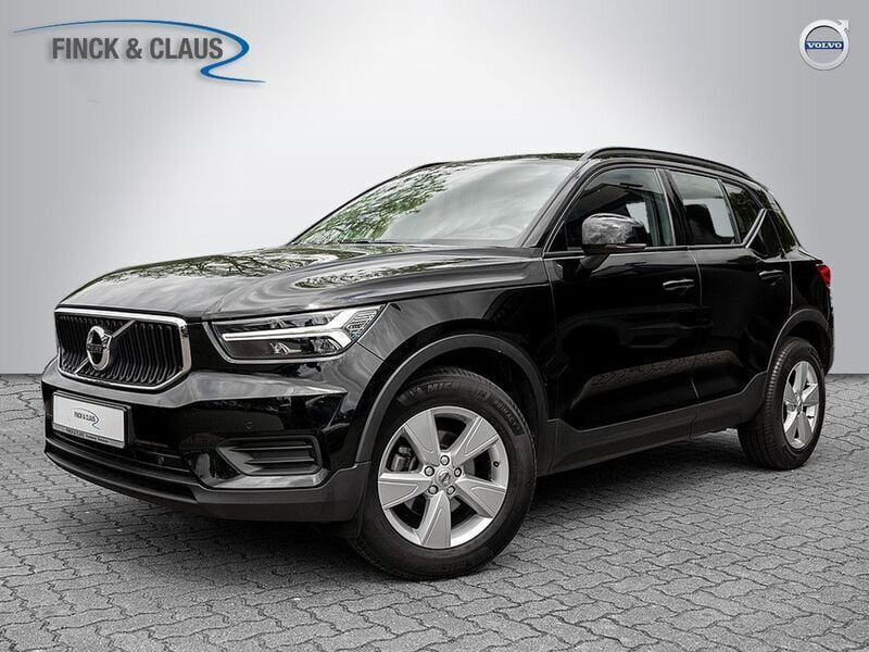 Black solid stone Gebraucht 2021 Volvo XC40 Momentum SUV | 22.890 € (Fairer Preis) - Bild 1/4
