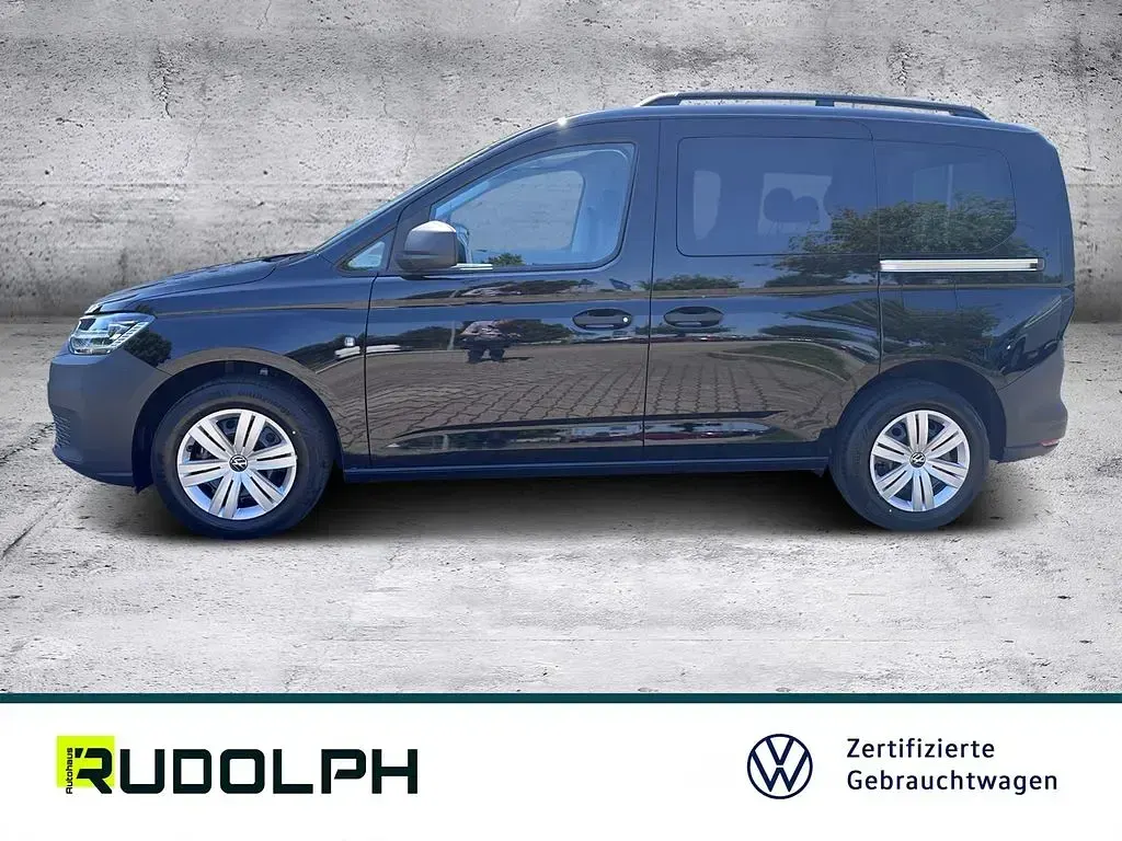 Gebraucht VW Caddy Basis 102 PS (75 kW) 2024 Schwarz Van / Kleinbus
