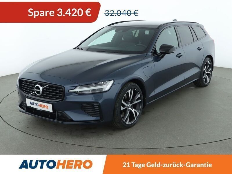 Blau Gebraucht 2021 Volvo V60 R-Design Kombi | 28.620 € (Guter Preis) - Bild 1/3