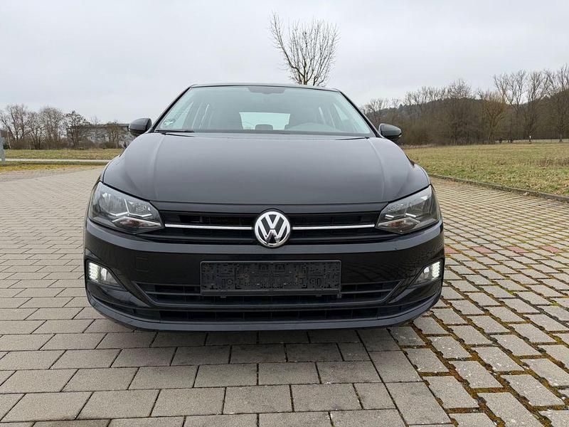 Gebraucht VW Polo Highline 95 PS (69 kW) 2018 Schwarz Kleinwagen