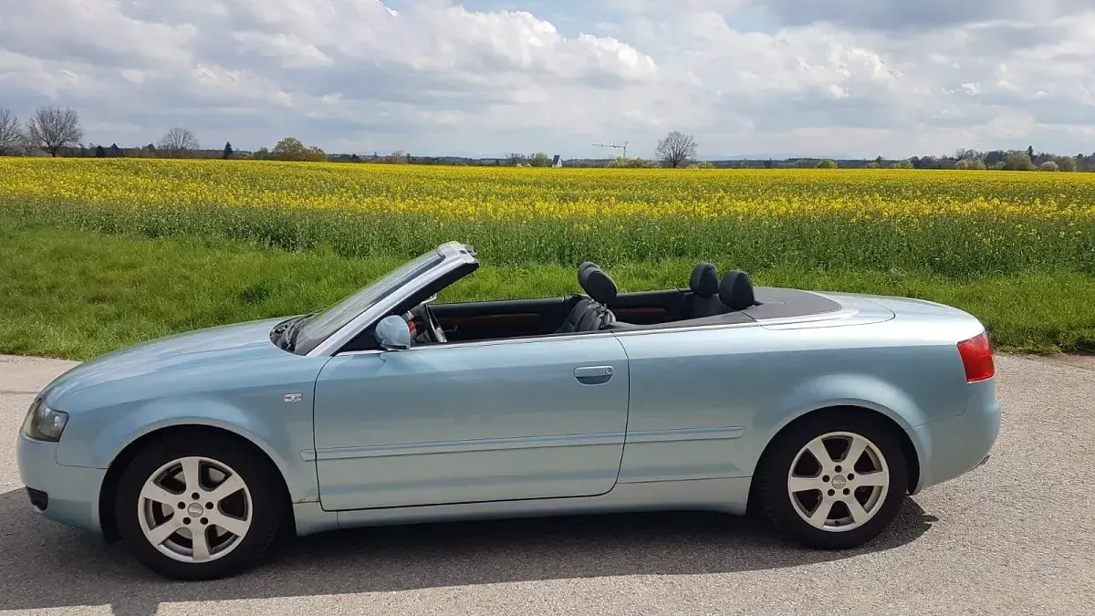 Używany Audi A4 Cabriolet Basis 163 KM (119 kW) 2005 Niebieski Kabriolet