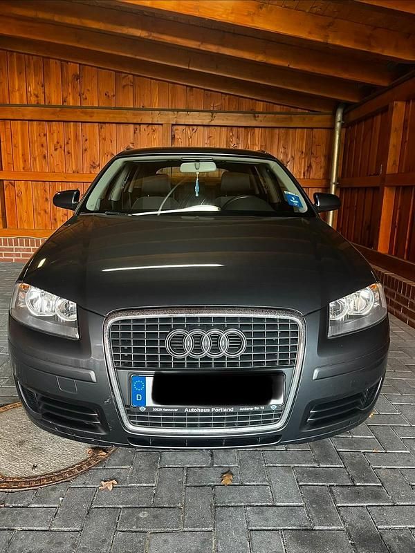 Gebraucht Audi A3 102 PS (75 kW) 2007 Grau Kleinwagen