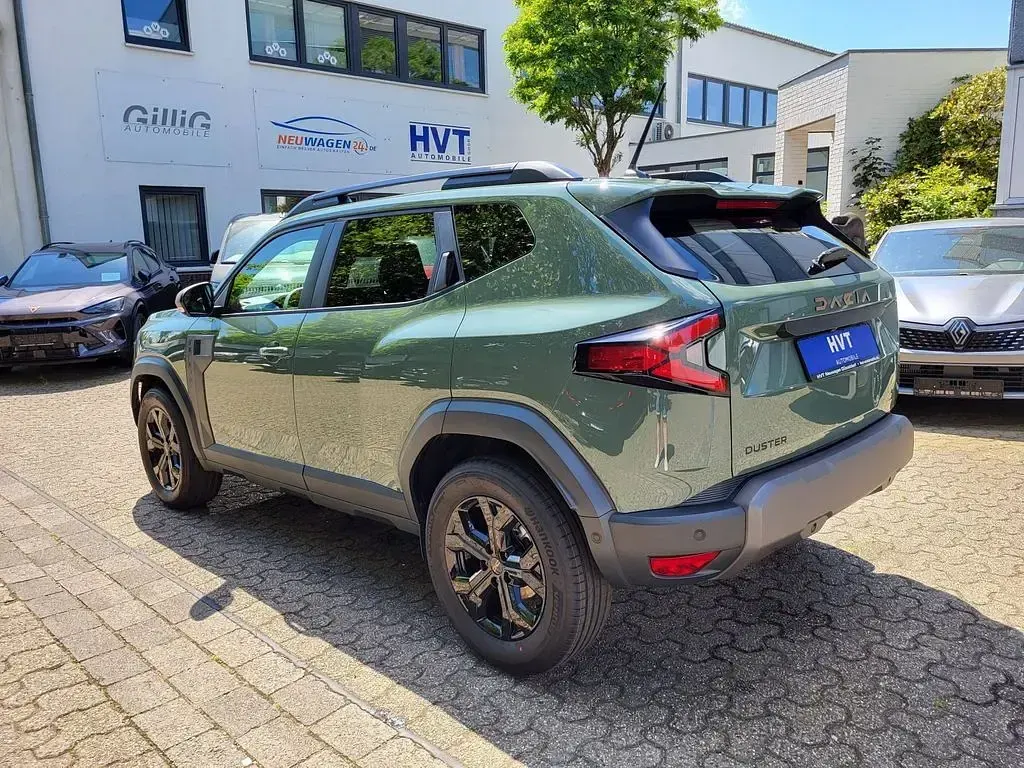 Neu Dacia Duster Extreme 122 PS (89 kW) 2026 Grün SUV