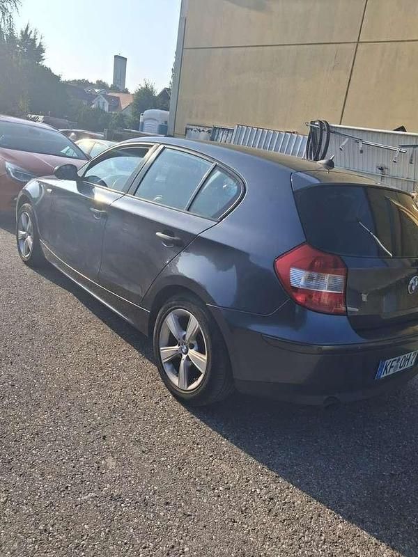 Gebraucht 2005 BMW 116 Kleinwagen | 2.699 € (Fairer Preis) - Bild 1/4