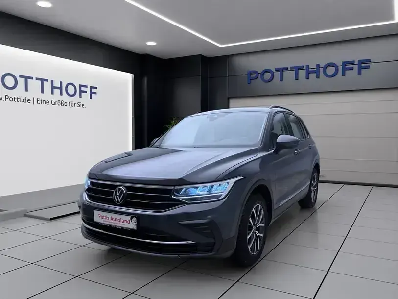 Gebraucht VW Tiguan Life 150 PS (110 kW) 2023 SUV