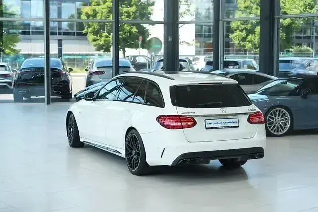Gebraucht Mercedes C63 AMG AMG line 476 PS (350 kW) 2017 Polarweiss Kombi