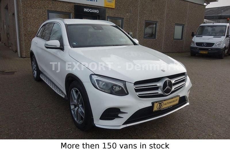 Gebraucht Mercedes GLC350 Sportline 258 PS (189 kW) 2018 Weiß Van / Kleinbus