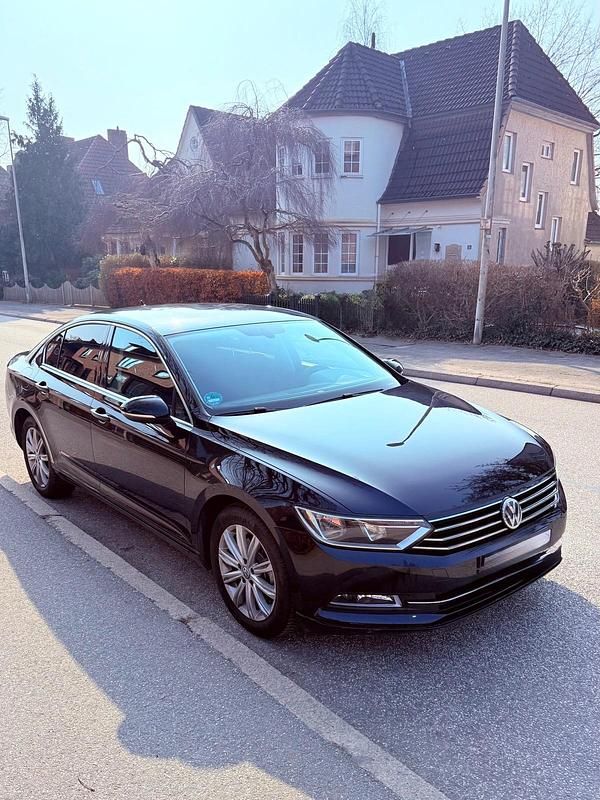 Gebraucht VW Passat 125 PS (91 kW) 2015 Schwarz Limousine
