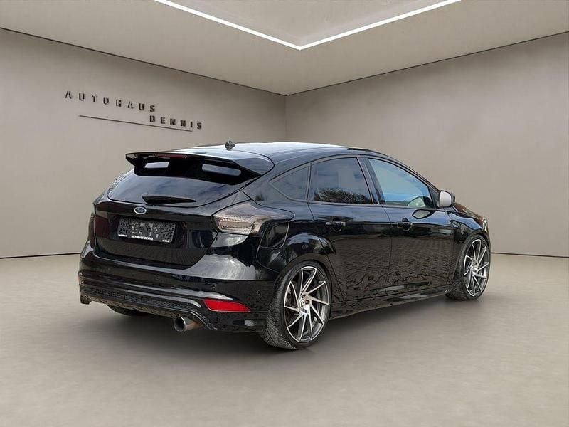 Gebraucht Ford Focus ST-Line 150 PS (110 kW) 2018 Schwarz Limousine