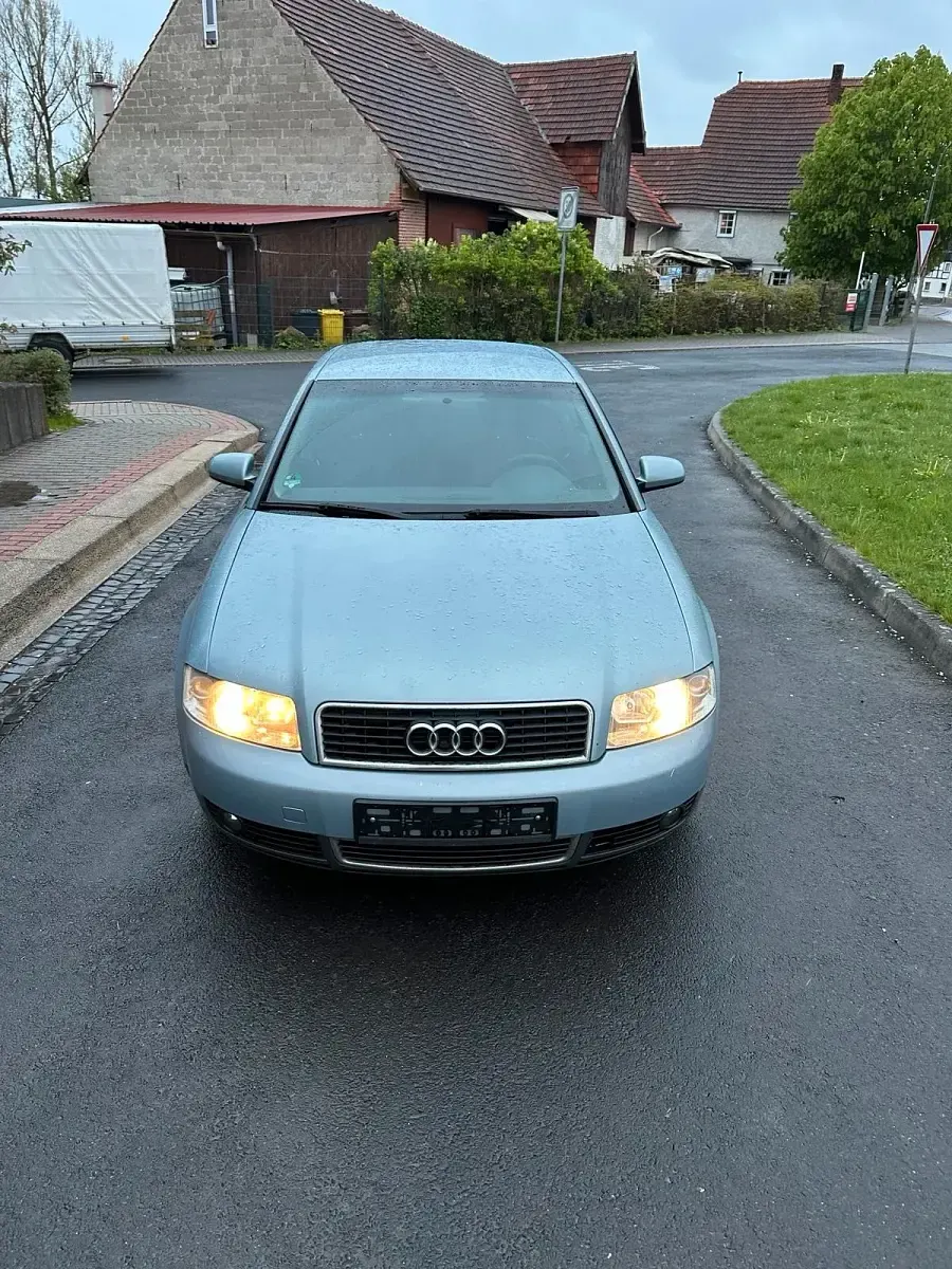 Gebraucht Audi A4 101 PS (74 kW) 2003 Andere farben Limousine