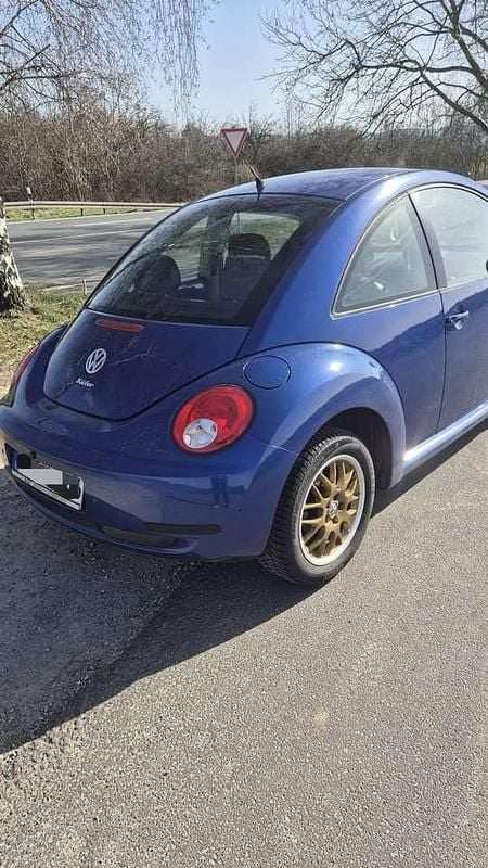 Gebraucht VW New Beetle 102 PS (75 kW) 2010 Kleinwagen