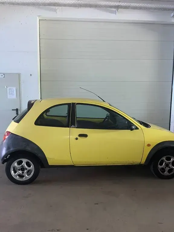 Gebraucht Ford Ka 60 PS (44 kW) 1998 Gelb Kleinwagen