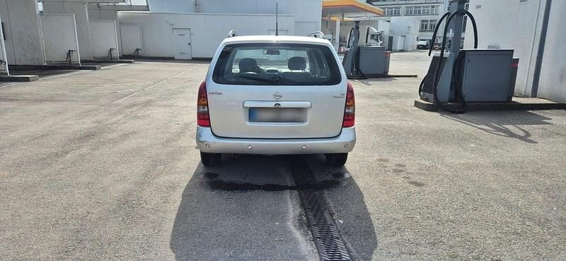 Gebraucht Opel Astra Njoy 103 PS (75 kW) 2004 Silber Kombi