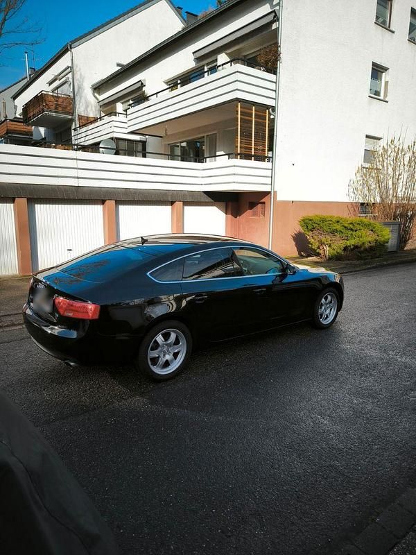 Gebraucht Audi A5 Sportback 144 PS (105 kW) 2016 Schwarz Kleinwagen