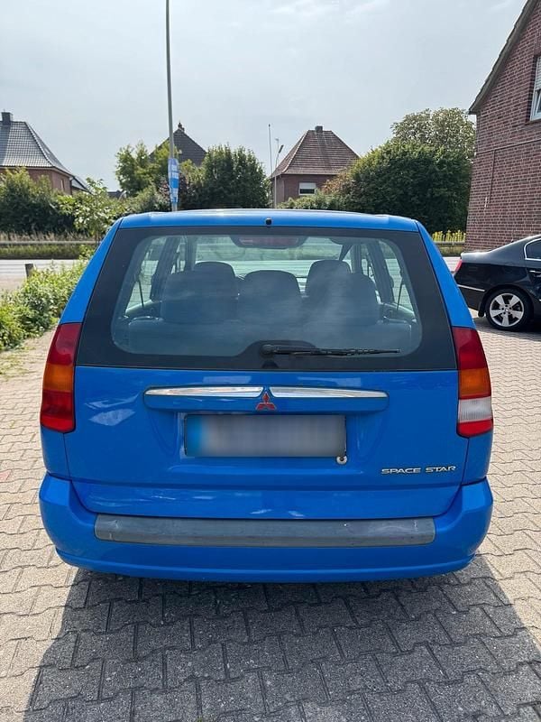 Second-hand Mitsubishi Space Star 83 CP (61 kW) 1999 Albastru Monovolum