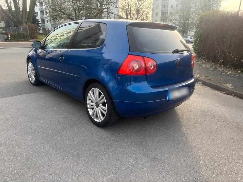 Gebraucht VW Golf GT 150 PS (110 kW) 2006 Blau Coupé