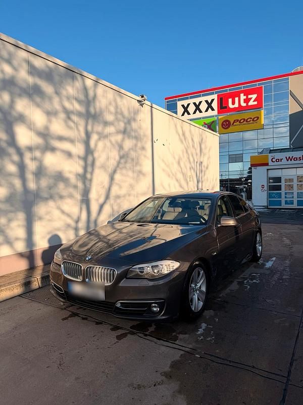 Second-hand BMW 520 184 CP (135 kW) 2010 Maro Berlinǎ