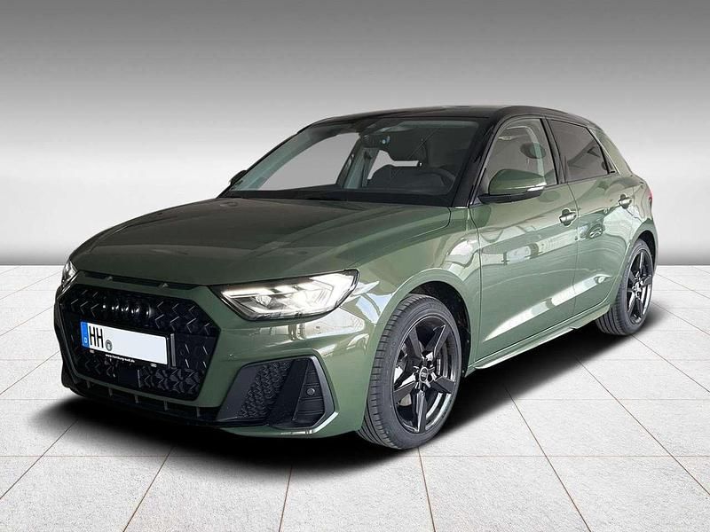Gebraucht Audi A1 S-Line 116 PS (85 kW) 2025 M4 distriktgrün metallic Limousine