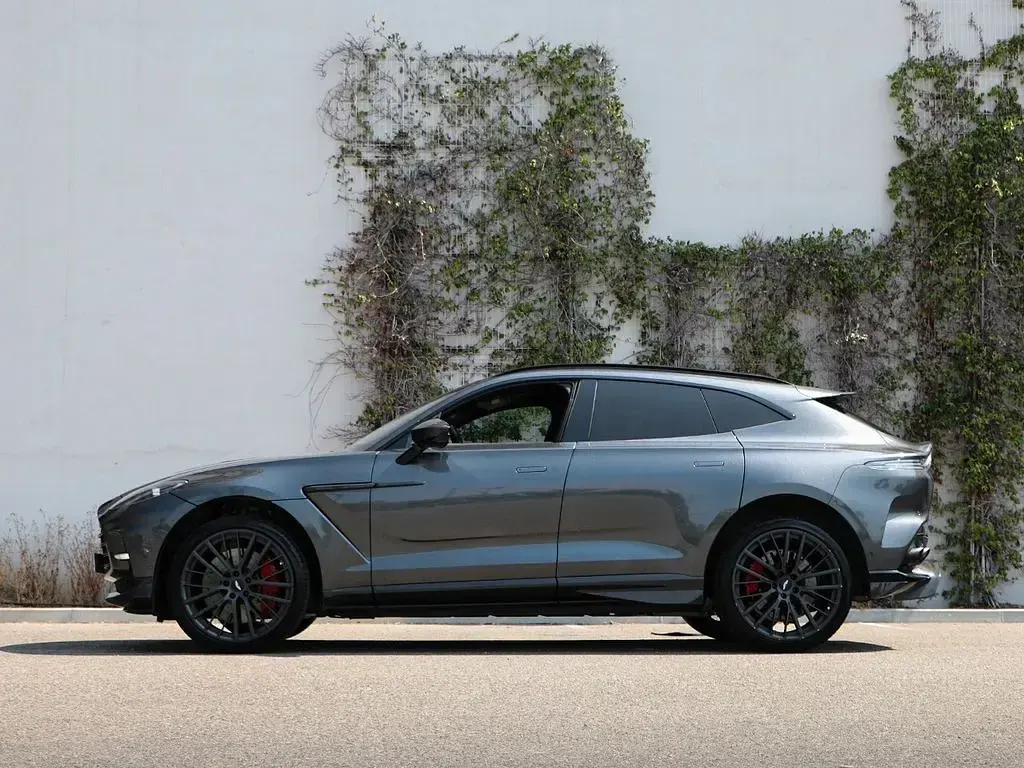 Gebraucht Aston Martin DBX 707 707 PS (519 kW) 2023 Grau SUV