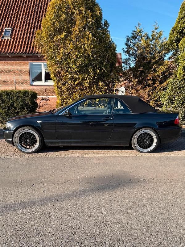 Gebraucht BMW 320 Cabriolet Exclusive 150 PS (110 kW) 2005 Schwarz Cabrio