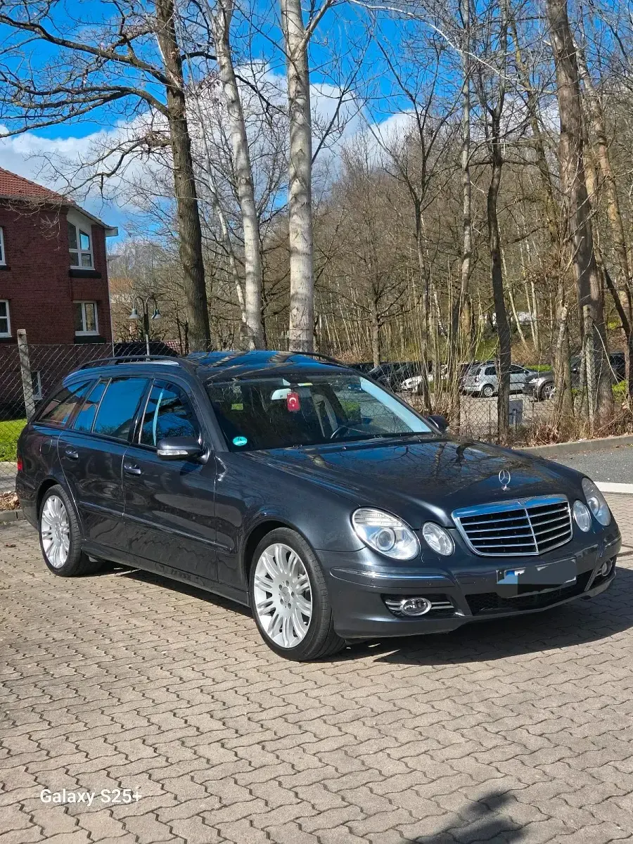 Gebraucht Mercedes E280 Sport 190 PS (139 kW) 2008 Grau Kombi