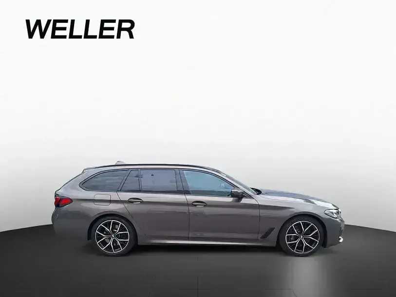 Gebraucht BMW 540 Comfort Edition 340 PS (250 kW) 2022 Grau Kombi
