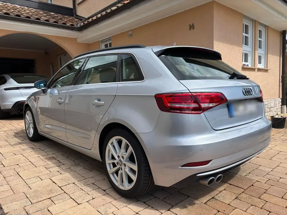 Gebraucht Audi A3 150 PS (110 kW) 2017 Silber Limousine