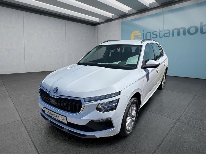 Weiß Neu 2025 Skoda Kamiq SUV | 24.149 € (Etwas zu teuer) - Bild 1/4
