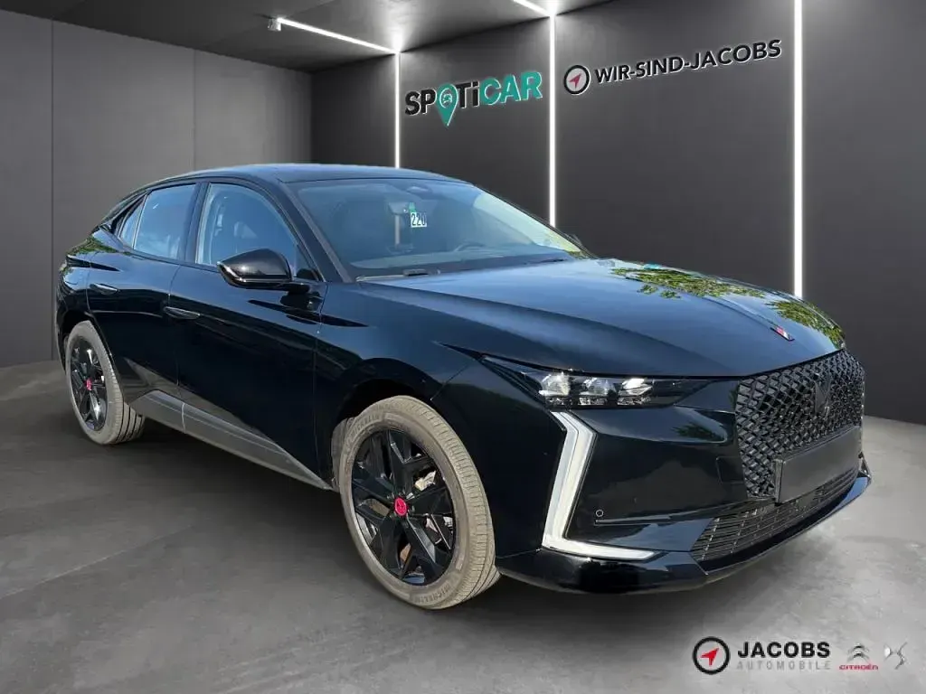 Gebraucht DS Automobiles DS4 Performance 131 PS (96 kW) 2023 Schwarz (metallic) Kleinwagen