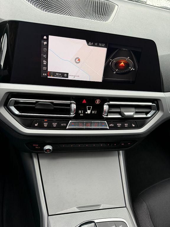 Gebraucht BMW 320 Advantage 184 PS (135 kW) 2020 Schwarz Kombi