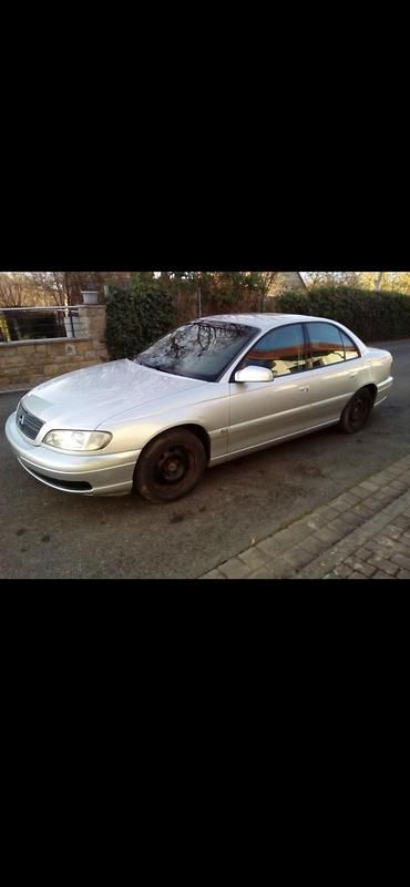 Silber Gebraucht 2003 Opel Omega Limousine | 1.200 € (Superpreis) - Bild 1/4