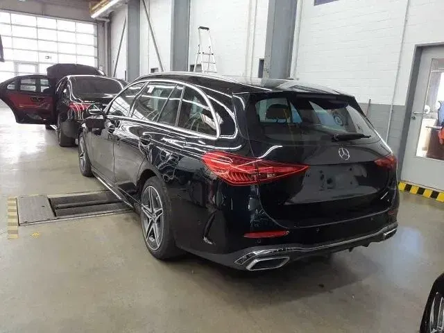 Gebraucht Mercedes C300e AMG line 197 PS (144 kW) 2024 Schwarz Limousine