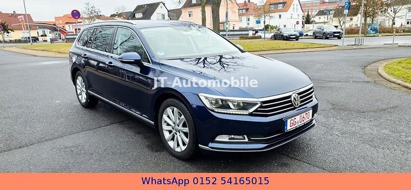 Gebraucht VW Passat Highline 150 PS (110 kW) 2018 Blau Kombi