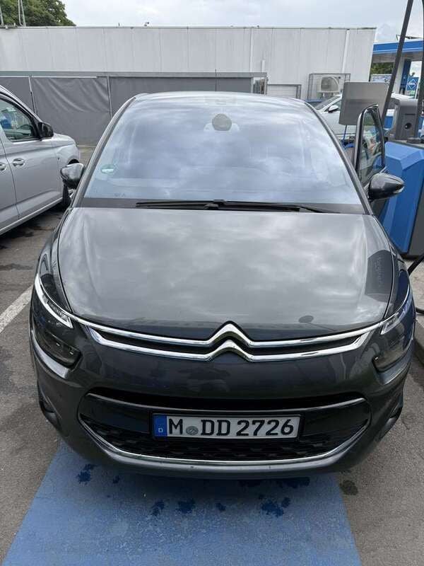 Grau Gebraucht 2014 Citroën C4 Picasso Exclusive Van / Kleinbus | 6.000 € (Guter Preis) - Bild 1/4