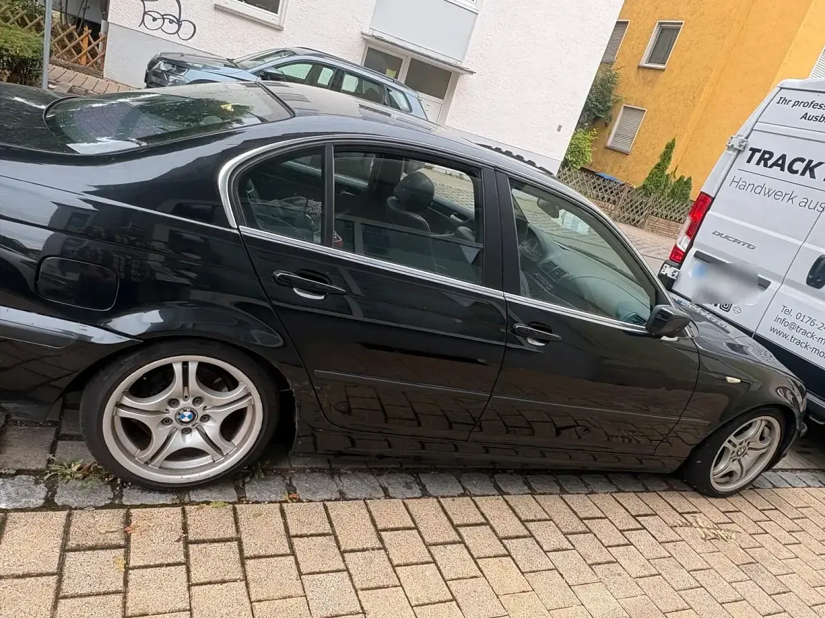 Gebraucht BMW M3 116 PS (85 kW) 2004 Schwarz Limousine