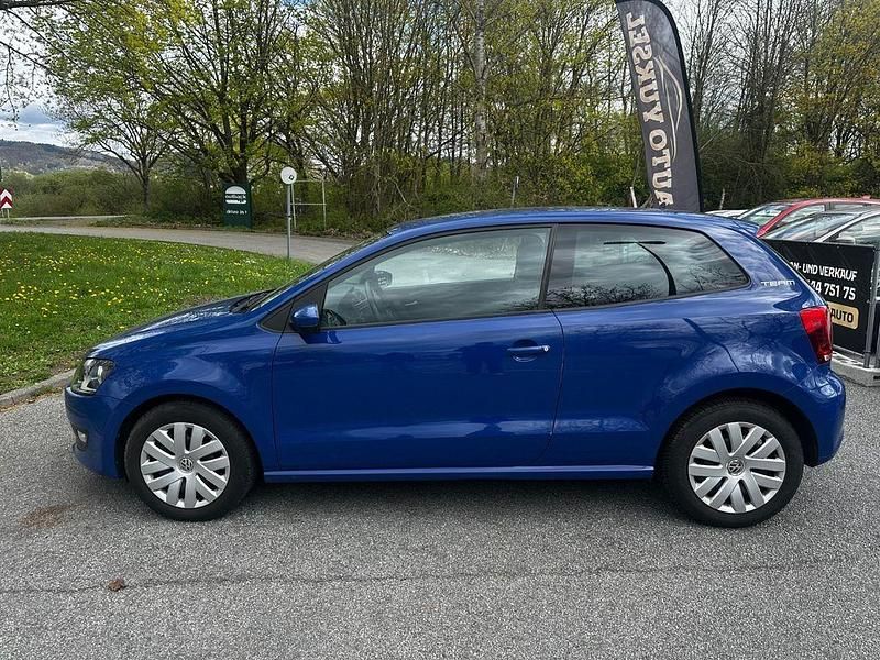 Gebraucht VW Polo Team 69 PS (50 kW) 2011 Blau Kleinwagen