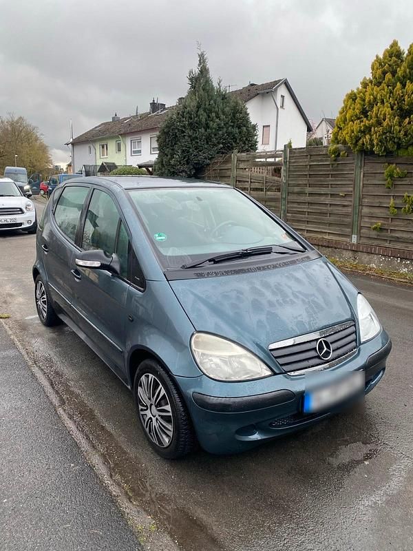 Second-hand Mercedes A140 2004 Berlinǎ