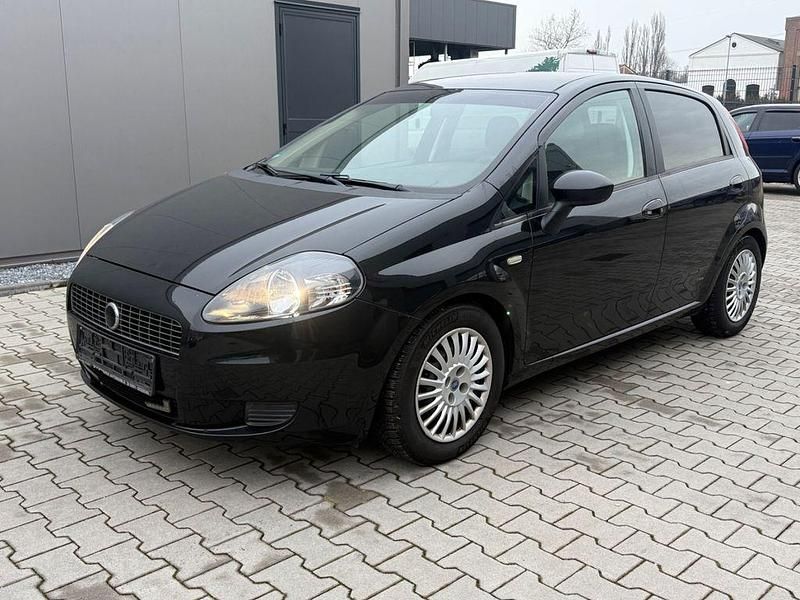 Gebraucht Fiat Grande Punto Dynamic 65 PS (47 kW) 2007 Schwarz Kleinwagen