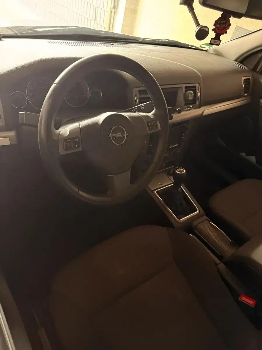 Gebraucht Opel Vectra 140 PS (102 kW) 2008 Blau Kombi