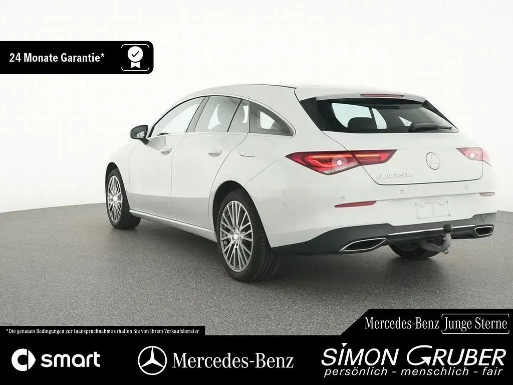 Gebraucht Mercedes CLA250e Progressive 160 PS (117 kW) 2023 Weiß Coupé