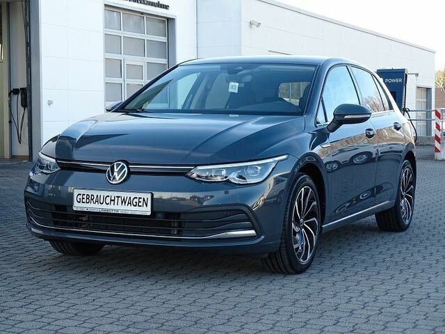 Grau Gebraucht 2020 VW Golf VIII Style Limousine | 18.800 € (Fairer Preis) - Bild 1/4