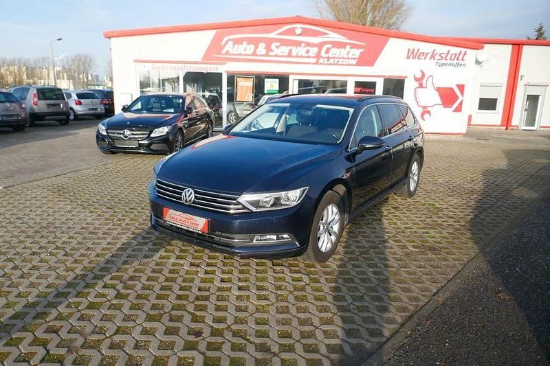 Blau Gebraucht 2015 VW Passat Comfortline Kombi | 9.970 € (Guter Preis) - Bild 1/4