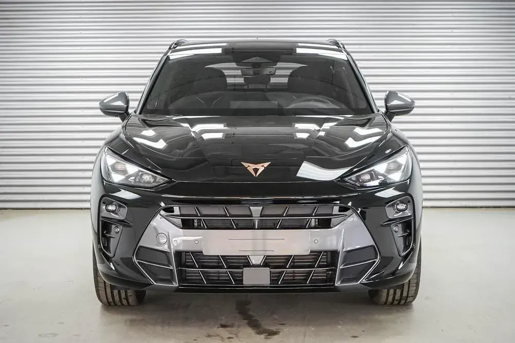 Neu Cupra Terramar 150 PS (110 kW) 2026 Mythosschwarz metallic (0e) SUV