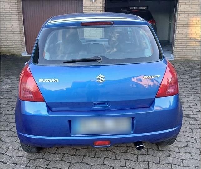 Gebraucht Suzuki Swift 92 PS (67 kW) 2005 Blau Kleinwagen